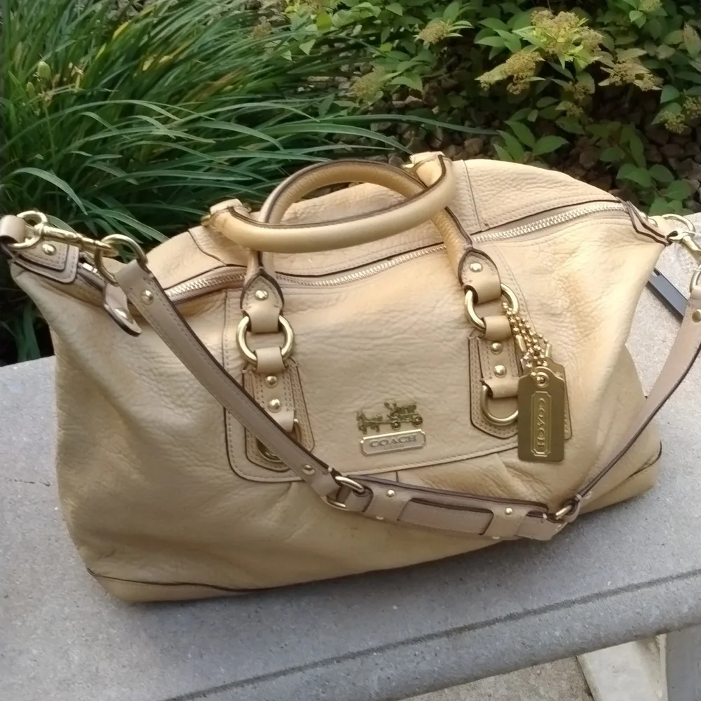 VINTAGE COACH, MADISON SABRINA Large, CAMEL/Gold